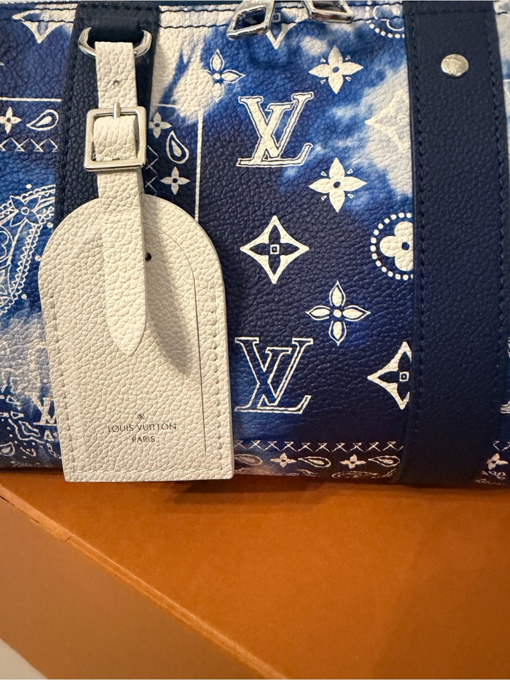 Pristine Louis Vuitton Monogram City Keepall Bandouliere Bag Bandana - Picture 10 of 17